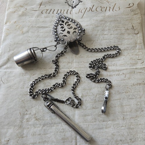 Chatelaine xviiiè ancienne - xviiiè,