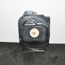 BMW 3 Enceinte basse centrale