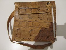 Sac à main en peau de serpent