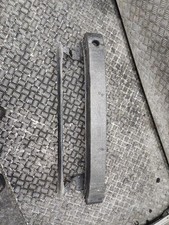 Renfort pare choc avant