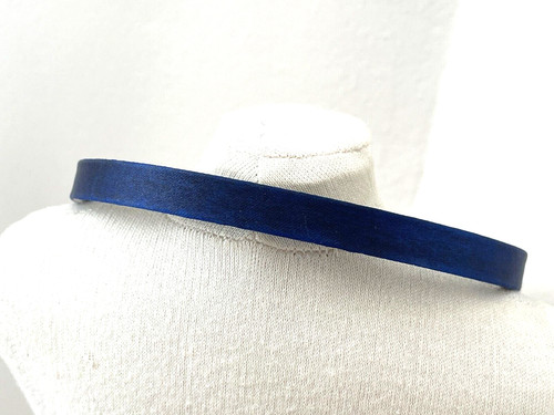 Serre tête bleu peu - bleu,