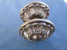 Poignée ronde D. 7,8 et rosace 8,6 cm ancien fonte Porte entrée carré 6