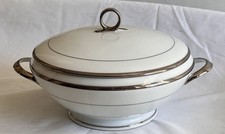 LIMOGES PORCELAIN ROUND SOUP BOWL JAMMET LIGNOLLES NET PLATINUM D 24 cm