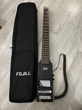 Guitare electrique de voyage