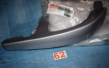 poignée passager droit YAMAHA