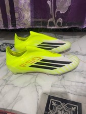 crampons foot adidas