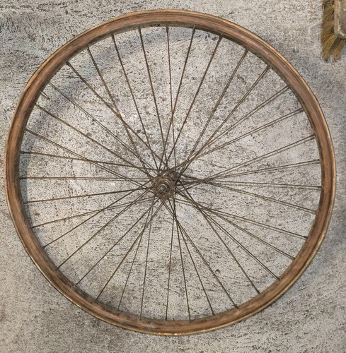 Roue avant bois - -,