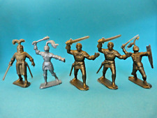 Figurines de bazar - 5 chevaliers du moyen-âge copies de STARLUX