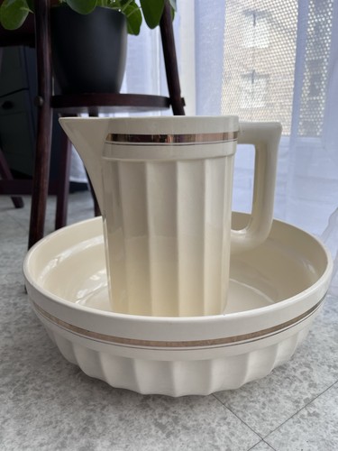 Ensemble toilette ancien - toilette,