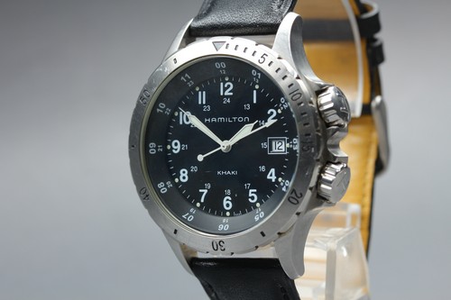 Presque comme neuve montre - comme, neuve]