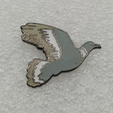Pin's-TOURTERELLE--Oiseau-P2D5