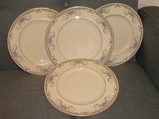ROYAL DOULTON 4 ASSIETTES