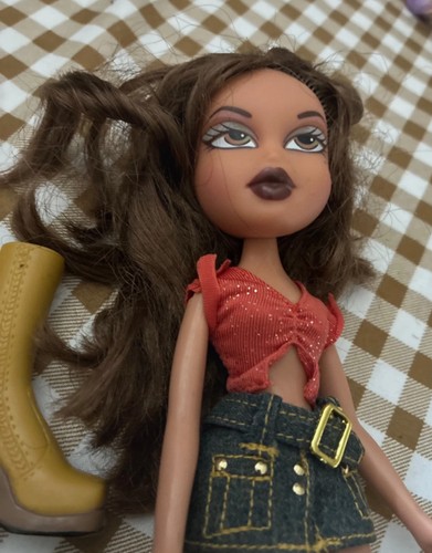 Poupée bratz - poupée,