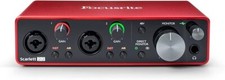 BUNDLE: Focusrite scarlett 2i2 3rd gen + Shure SM58 + Beyerdynamic DT 990 PRO 