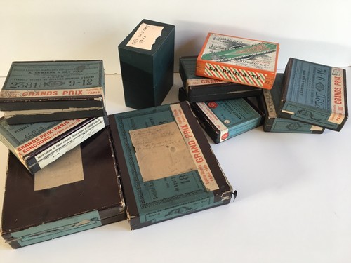 Lot boîte 142 - lot,