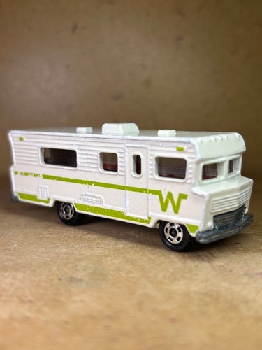 Made japan tomica - made,