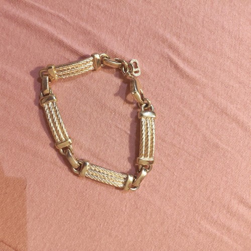 Bracelet doré - bracelet, cd