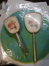 Miroir et brosse de coiffeuse vintage – décor floral roses – manche métal argent