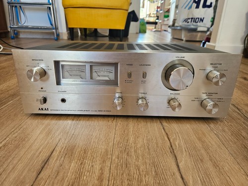 Amplificateur akai 2450 - amplificateur,