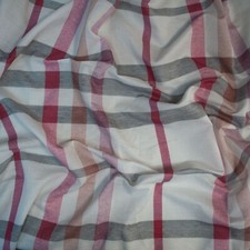 Tissu en lin à carreaux