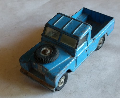 Corgi toys land rover 109 - rover, wb