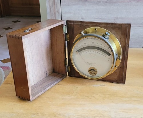 Ensemble appareils de - ensemble, d'appareils