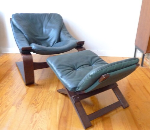 Fauteuil cuir bois - en,