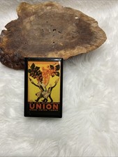 Union Wine Ad PILL BOX  Les Vins Selectionnes Dans Votre Verre 1.5” X 2.5”