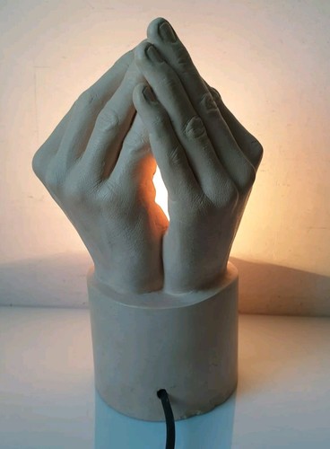 Lampe main anthropomorphe - lampe,