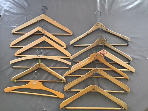 Anciens cintres bois - anciens,