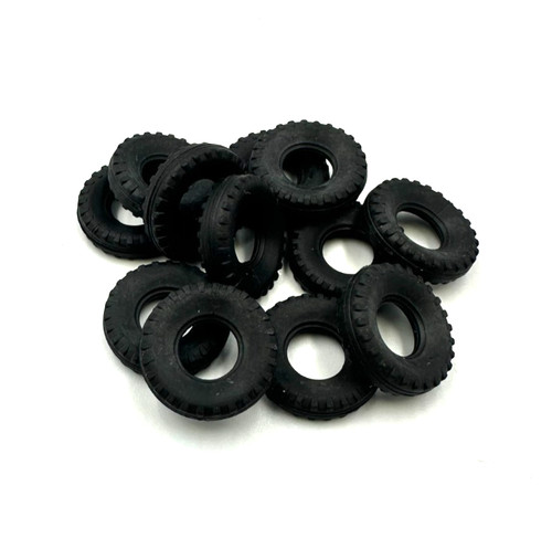 Lot pneus 8 - lot, 18/8