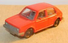 MICRO FLEISCHMANN HO 1/87 VOLKSWAGEN GOLF ROUGE CHASSIS GREY no box