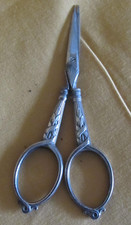 Paire de ciseaux de couture