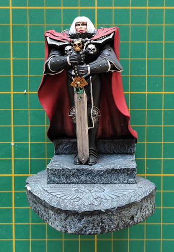 Warhammer 40k 40000 statue - /, 40000: