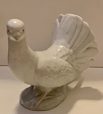 Vintage 1950s KARL ENS VOLKSTEDT  Fantail Dove Figurine #1420