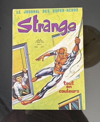 Strange 1974 lug - ©,
