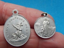 LOT 2 MEDAILLES  SAINT  ROCH