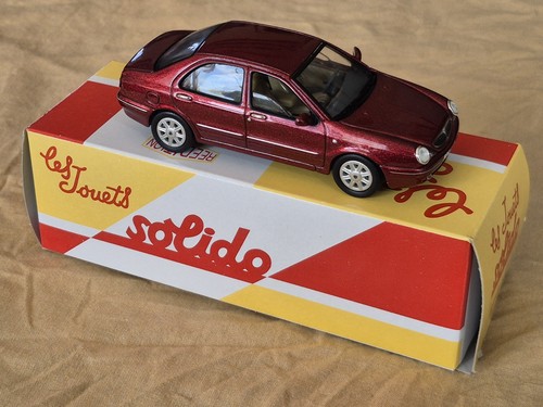 Voiture miniature lancia lybra - lancia,