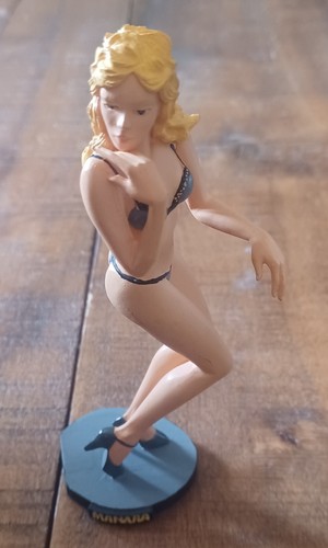 Statuette manara célia - manara,