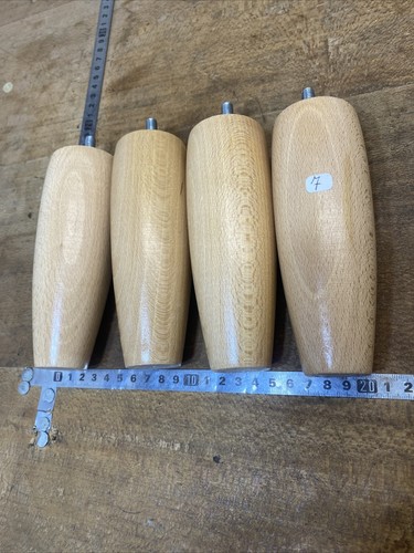 Lot pieds en bois - 4,