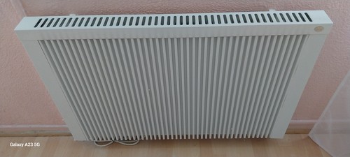 Radiateur électrique à - 1,