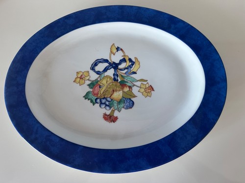 Très grand plat - plat, de