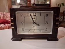 Réveil pendule en bakelite