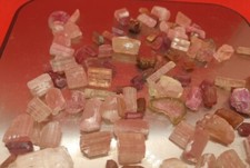 pierre minéraux  Tourmaline