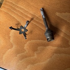 Ancienne Griffe Et Douille en