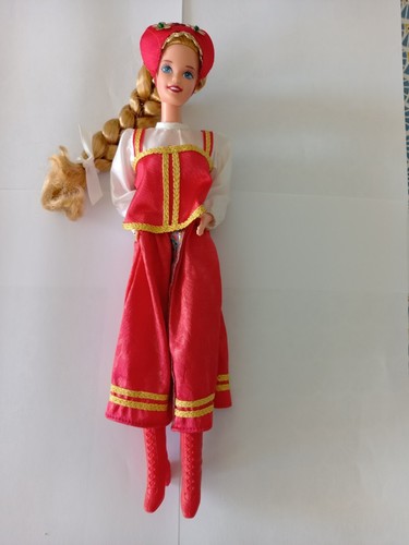 Poupée barbie russe ancienne - barbie,