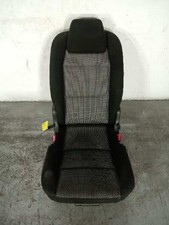 SIÈGES ARRIÈRE DROIT /