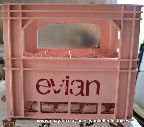 Ancien casier evian 12 - casier, evian,