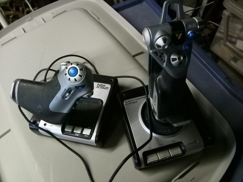 Saitek x52 flight control - saitek,