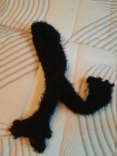 écharpe originale noire